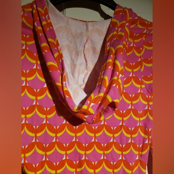 Margaret Joseph’s Macbeth collection coverup L - Picture 6 of 9